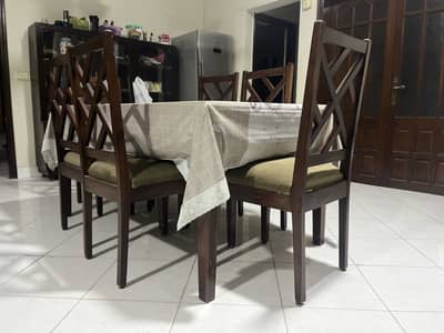 Urgent Sale Pure Wooden 6 Person Dining Table