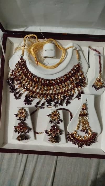 jewellery set