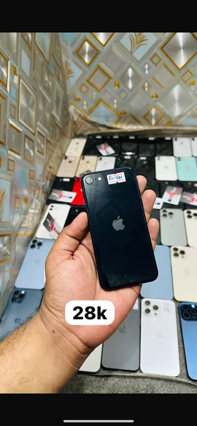 I PHONE SE 3.0. 3.0. 9.1. 4.8. 0.8. 2.1