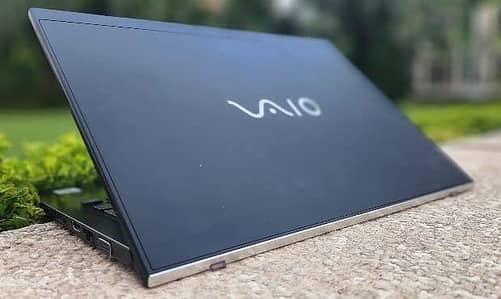 sony vaio core i5 10th generation very beautiful laptops at al wajid
