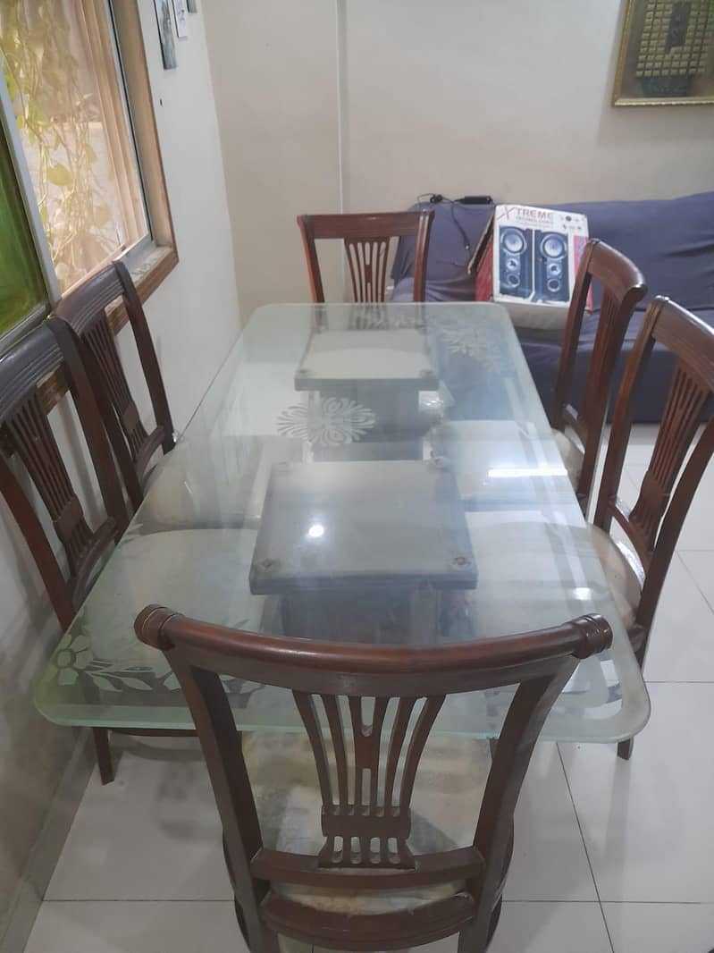 6 Seter Dining Table 0