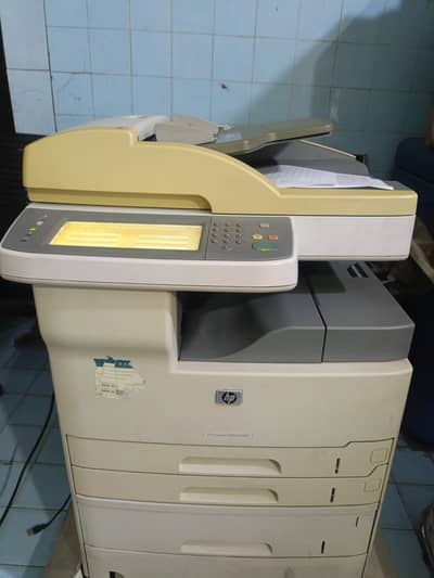 HP 2015laser jet multi functional machine