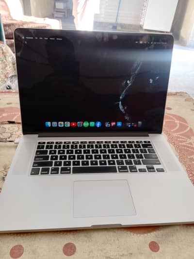 MacBook pro 2014 (ratina 15")