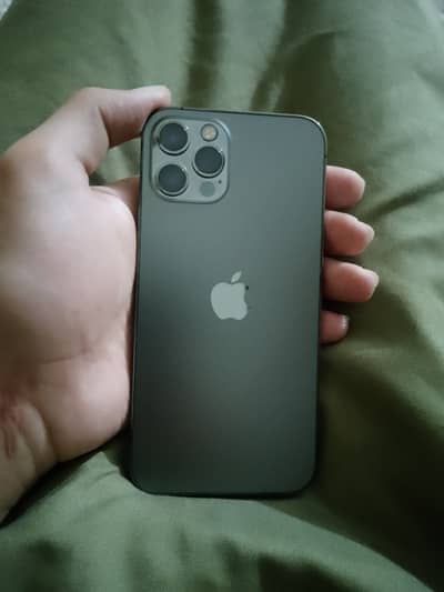 iPhone 12pro jv total genuine water pack phone home used