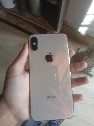 I phone xs golden colour 64 gb