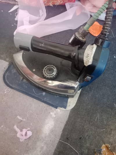 Silver Star ES-300L Industrial Steam Iron for sale.