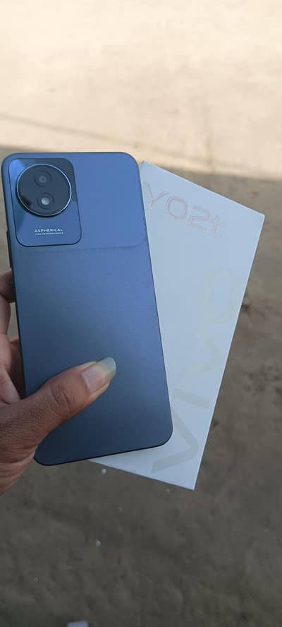 Vivo y02t 4 128GB with box
