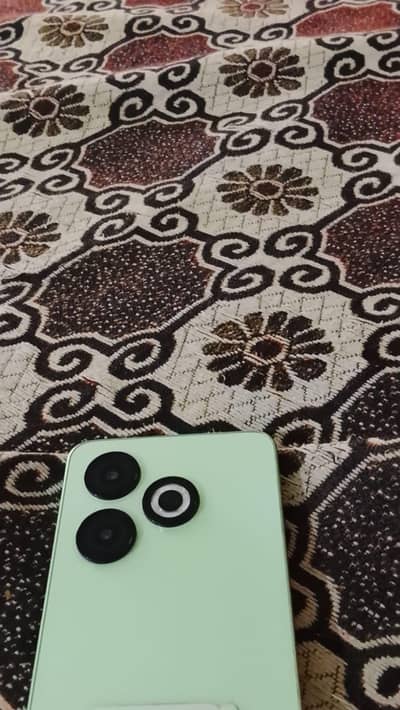 1 month use , scracthless , 1 month use ,, with box