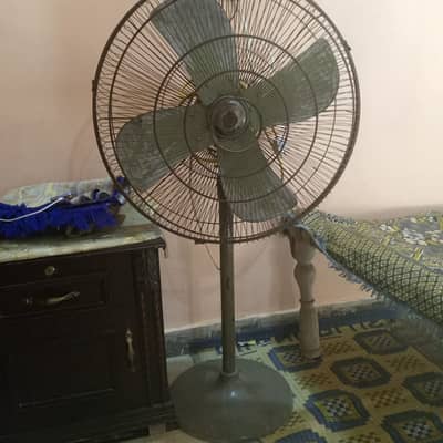 Pedestal Fan excellent working condition