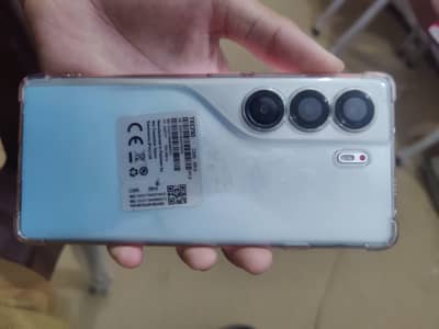 Tecno Cammon 40 Pro 8/256