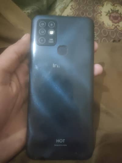 Infinix hot 10 4/128 urgent sell