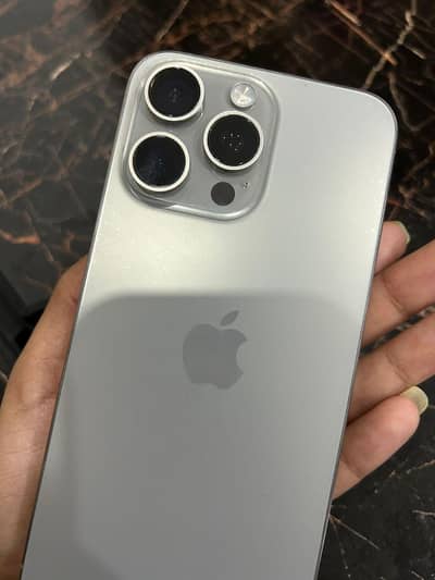 lphone 15 pro max jv 256gb natural titanium in 190000