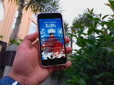 IPHONE 8 [256GB] SIM WORKING ALL OK. . 10/10 SAAF SET. . . ONLY CASH. .