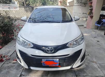 Toyota Yaris 1.3 MT