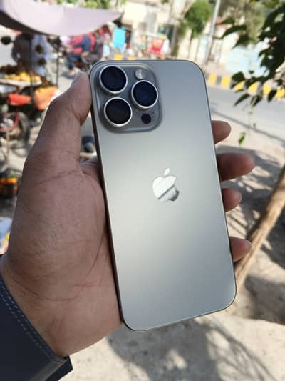 iPhone 16 pro max pta approved 100% health