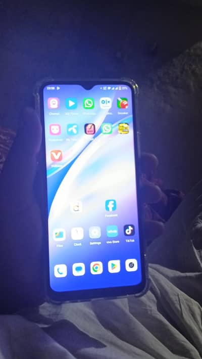 vivo y20 4 64 only sale karna ha