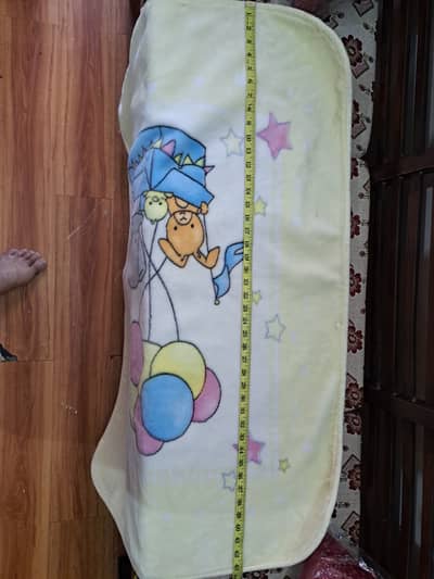 Double ply baby  blanket new like condition