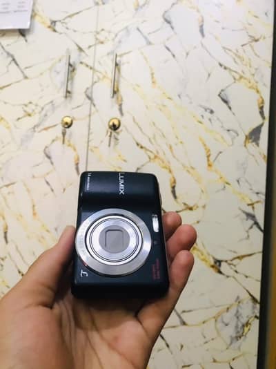 Lumix Panasonic DMC-LS6