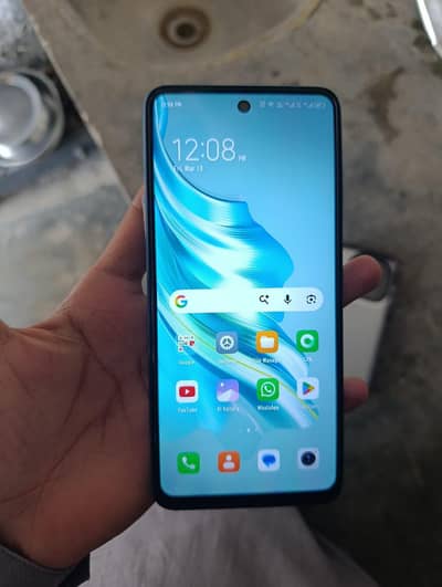 Spark 20 8+8 / 256 gb box 