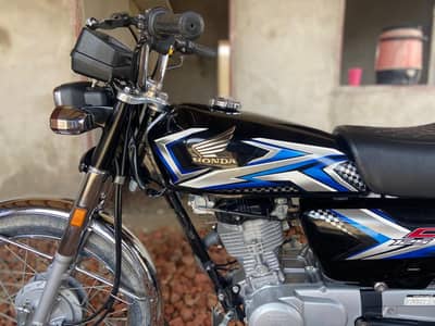 Honda CG125 Model 2024/2025