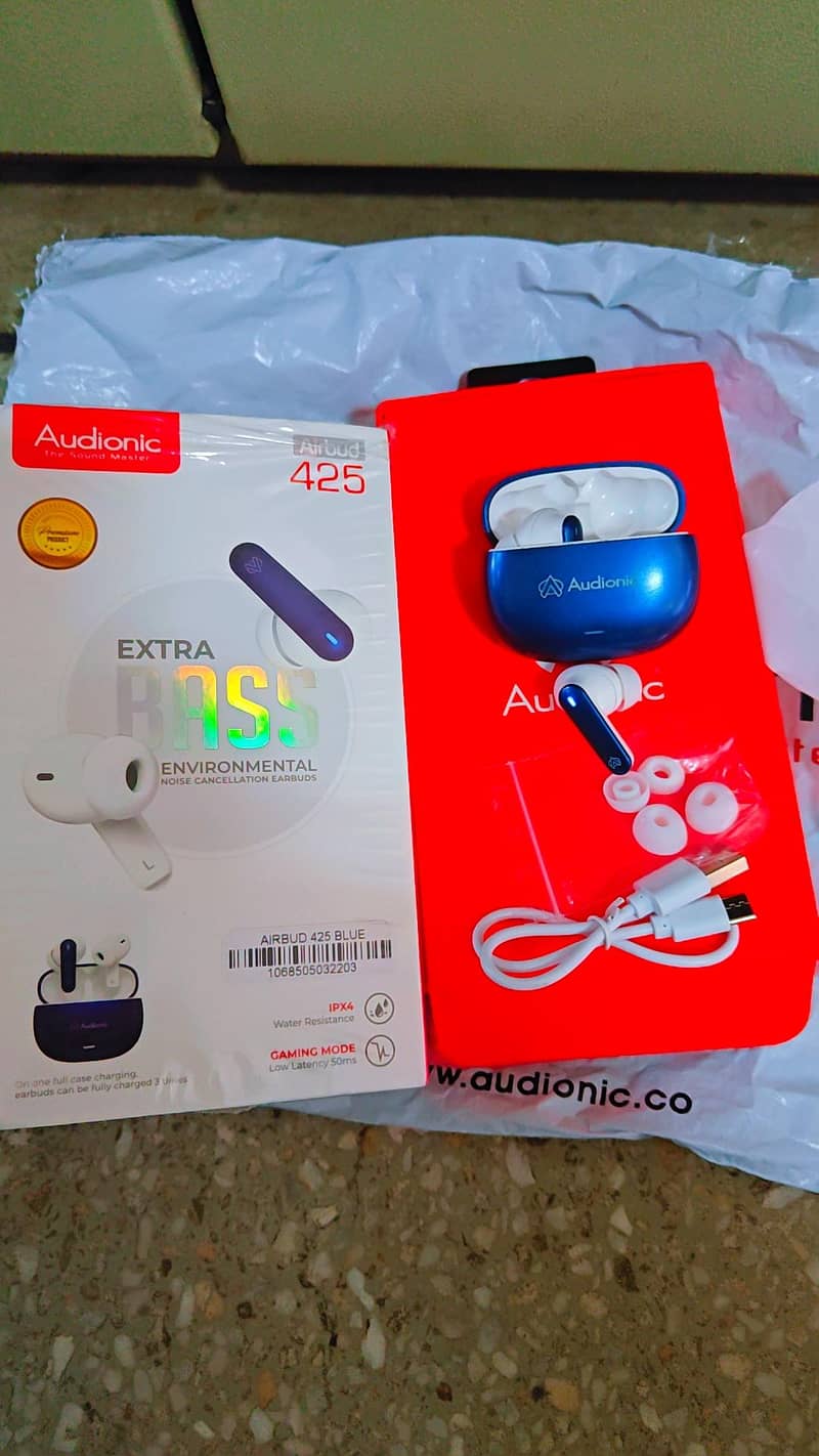 Audionic 425 earbuds 1