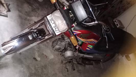 urgent seling he is good condition