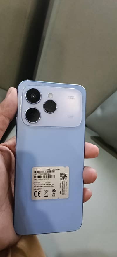 Tecno spark 40  6+4 128 gb (7 mah warranty)