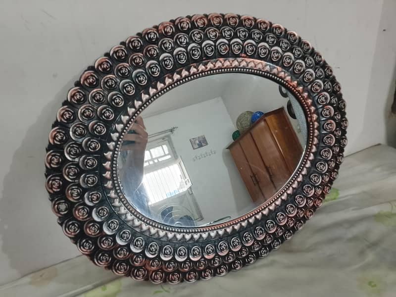 Fancy Oval Mirror 1