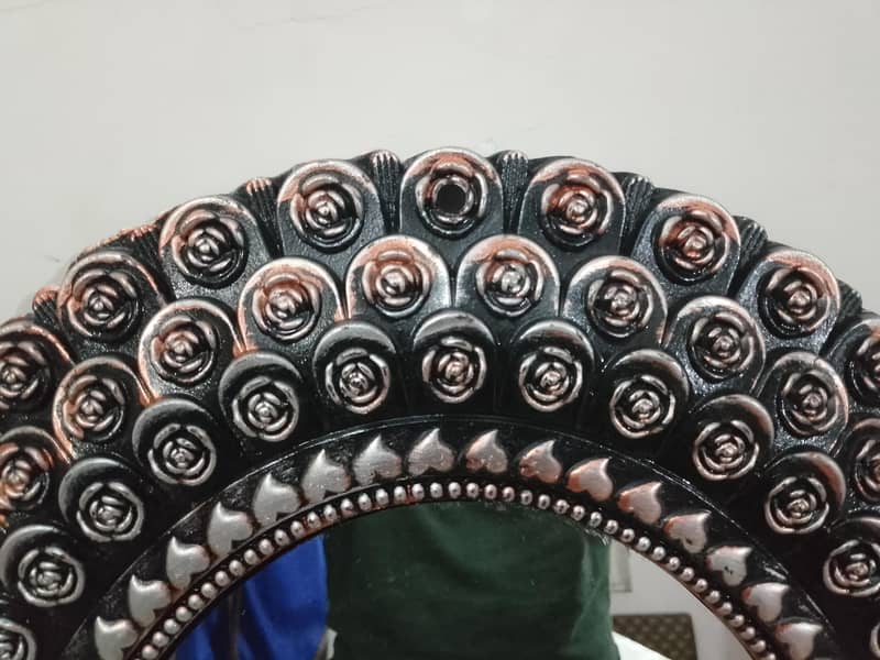 Fancy Oval Mirror 3