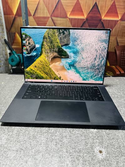 Dell precision 5570 i9 12H th gen 64 gb ram ddr5 1 tb nvme Rtx 8 gb cd