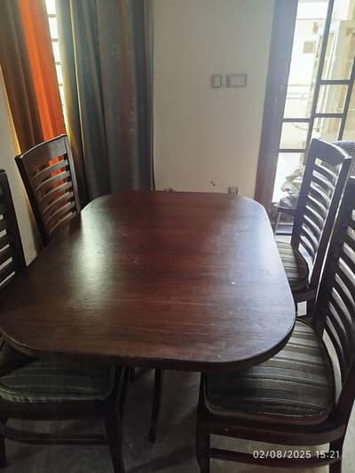 Used 6‑Seater Wooden Dining Table Set with 4 Chairs – Good Condition