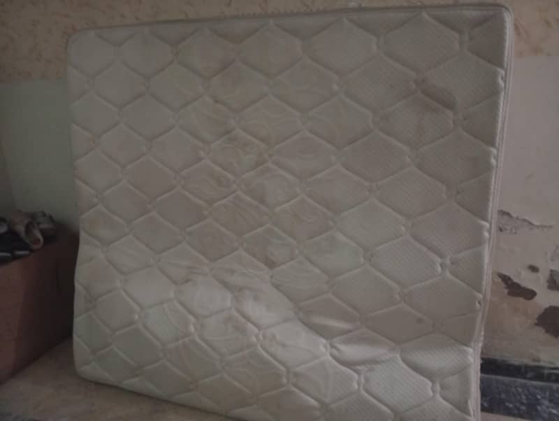 matrees double bed 0