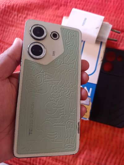 Tecno Camon 20