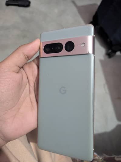 Google pixel 7 pro 12/ 128. waterpack