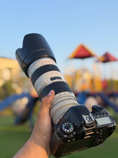 6d with 70-200mm f2.8 lens