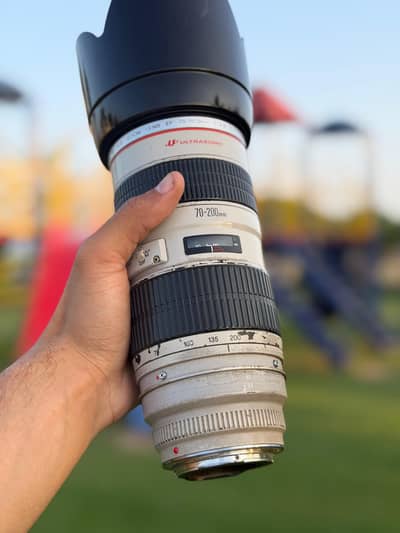 Canon 70-200mm f2.8 lens for sale