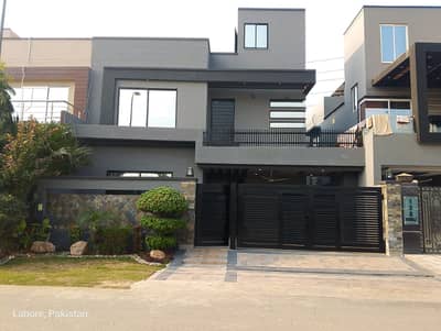 10 Marla House For Sale In Paragon City Lahore
