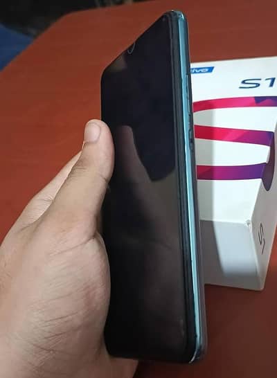 ViVo S1 4/128 GB PTA approved 0327,8971240 my WhatsApp number