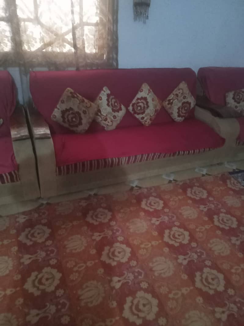 5 seater sofa's set 0