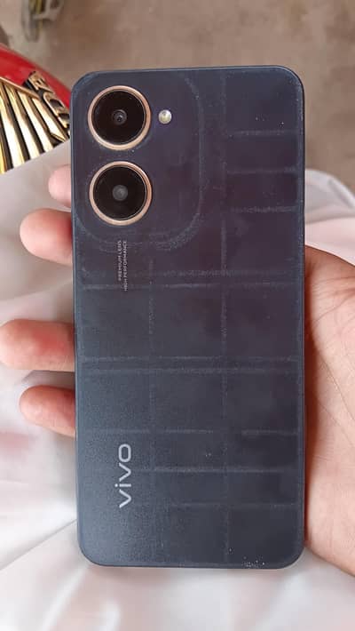 vivo y03 4/64gb condition 10/8