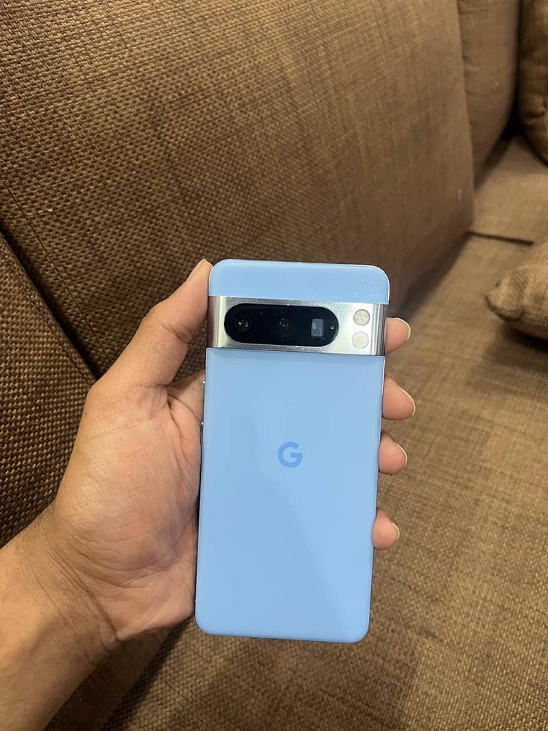 Google Pixel 8 pro 1
