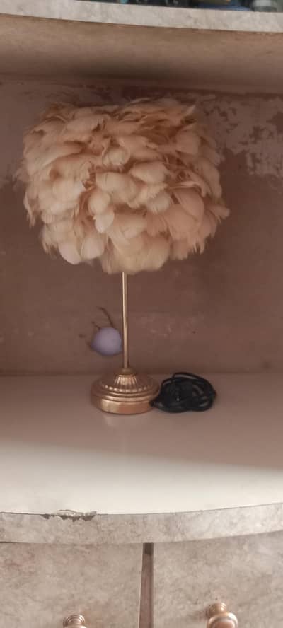 table lamp good like new
