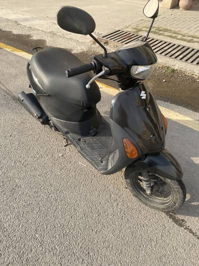 It’s Suzuki 4G scooty in awesome condition