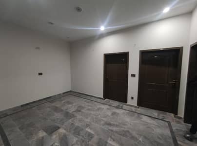 5 marla 2nd portion for rent in jubilee town