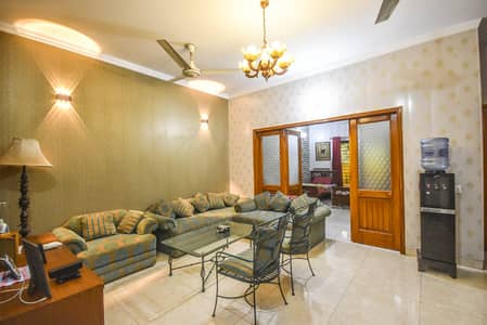 10 MARLA LOWER PORTION AVAILABLE FOR RENT IN WAPDA TOWN