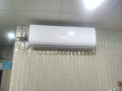Haier ac invertor heat and cool