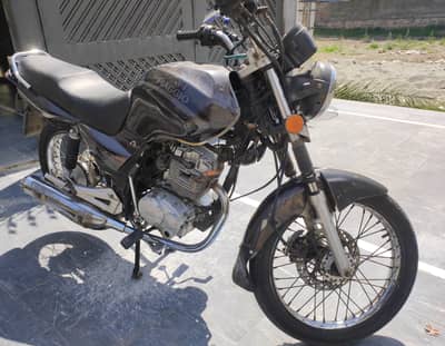 Ravi Piaggio 125 Storm