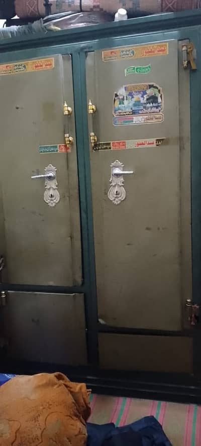 MS Steel Almari Urgent for Sale