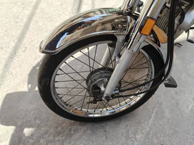 Honda CD 70 condition 10/10  all parts are genuine condition