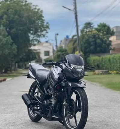 yahama ybr 2016 model